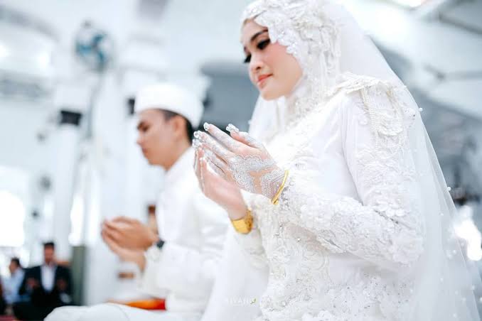 Lima Nasehat Pernikahan dari Gus Mus untuk Para Pengantin Baru - Bincang  Muslimah