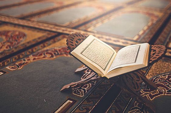 meletakkan al-Qur'an di lantai, Mengenal Hermeneutika Feminisme: Metode Penafsiran Al-Qur’an Berbasis Feminisme