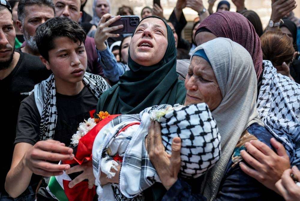 Wanita Palestina Tewas