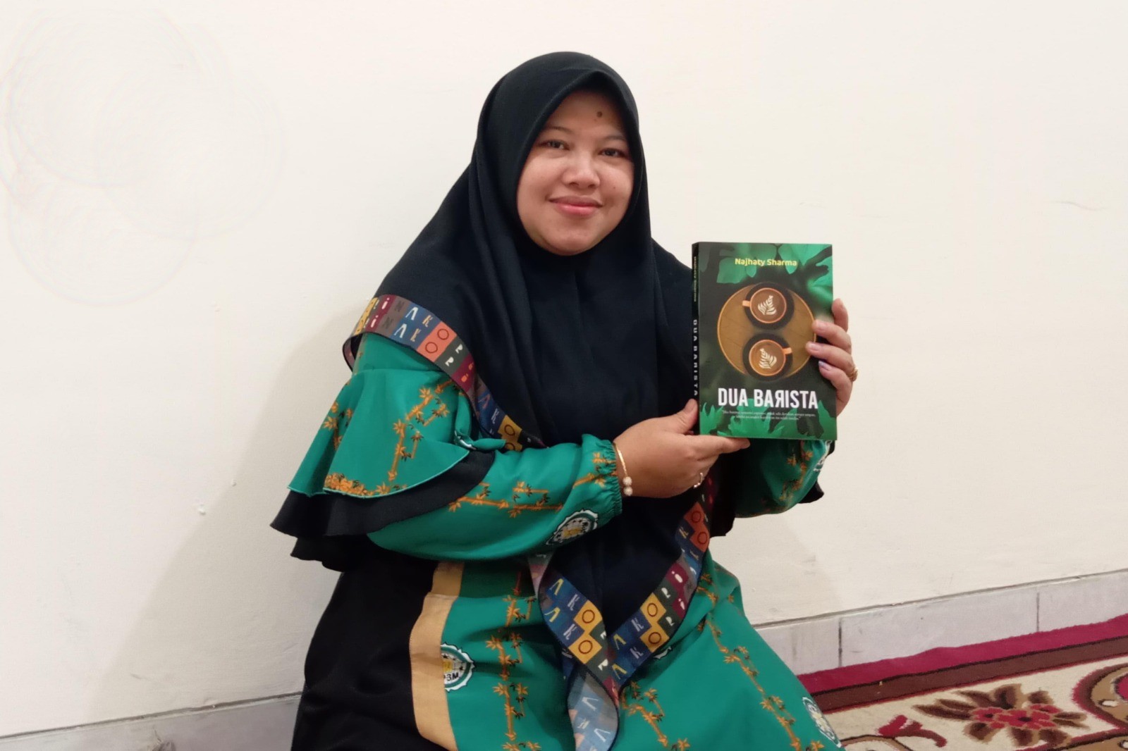 Ning Najhaty Sharma: Pemikiran Kritis nan Lugas dalam Balutan Karya Sastra